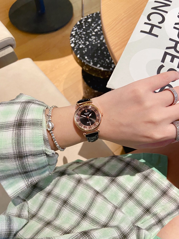 ブランド時計全体デザイン